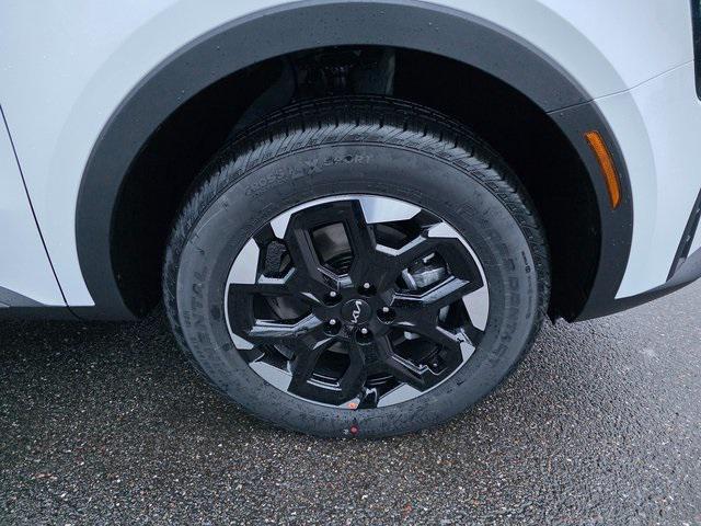 new 2026 Kia Sorento car, priced at $40,565