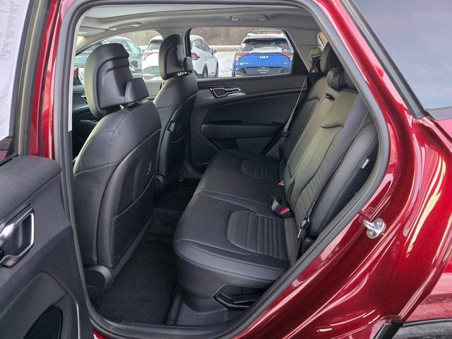 used 2025 Kia Sportage Hybrid car, priced at $33,999