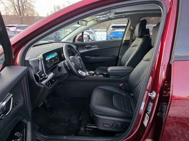 used 2025 Kia Sportage Hybrid car, priced at $33,999