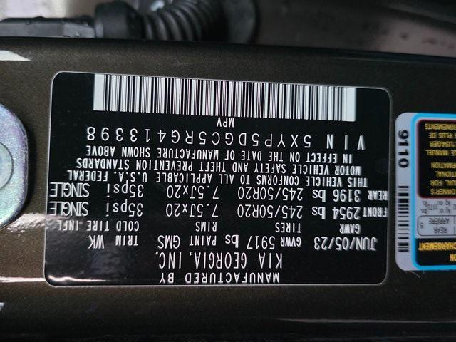 used 2024 Kia Telluride car, priced at $44,999