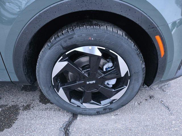 new 2026 Kia Sorento Hybrid car, priced at $42,009