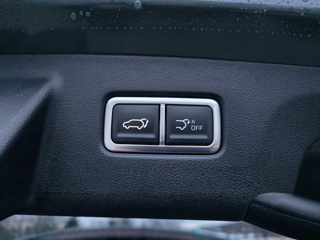 new 2026 Kia Sorento Hybrid car, priced at $42,009