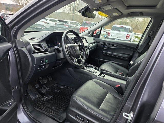 used 2022 Honda Pilot car, priced at $30,999