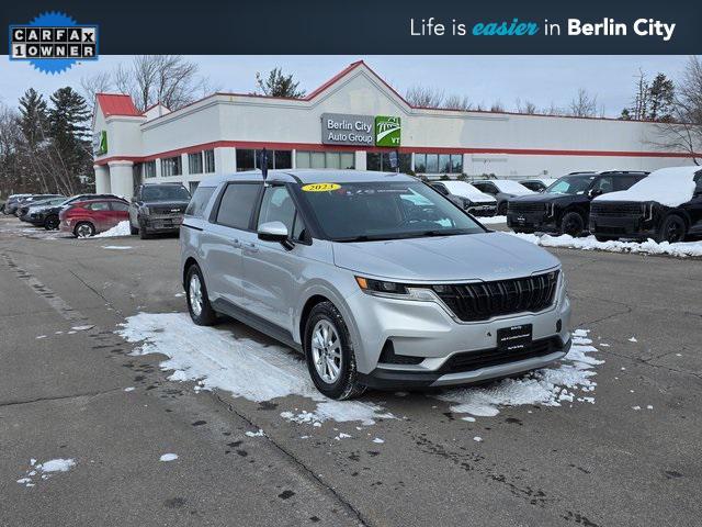 used 2023 Kia Carnival car, priced at $24,999