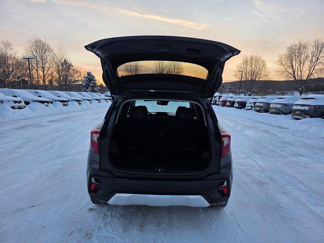 used 2024 Kia Seltos car, priced at $25,499