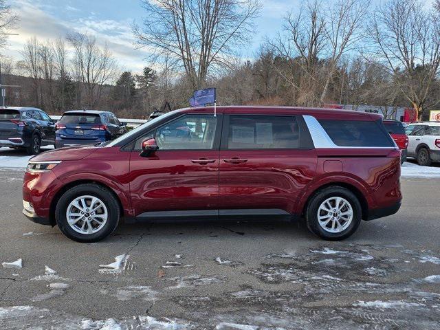 used 2024 Kia Carnival car, priced at $31,999