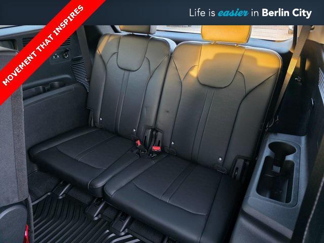 new 2026 Kia Sorento car, priced at $39,295