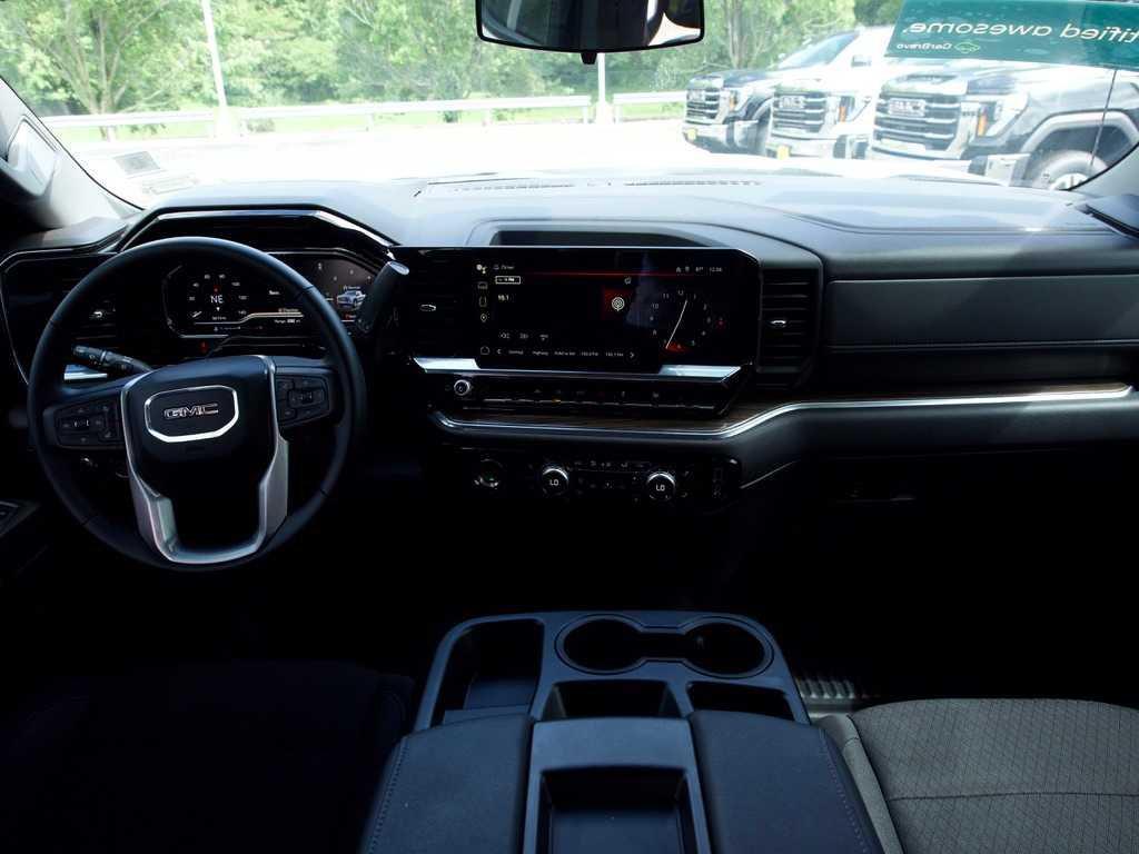 used 2024 GMC Sierra 1500 car, priced at $43,593