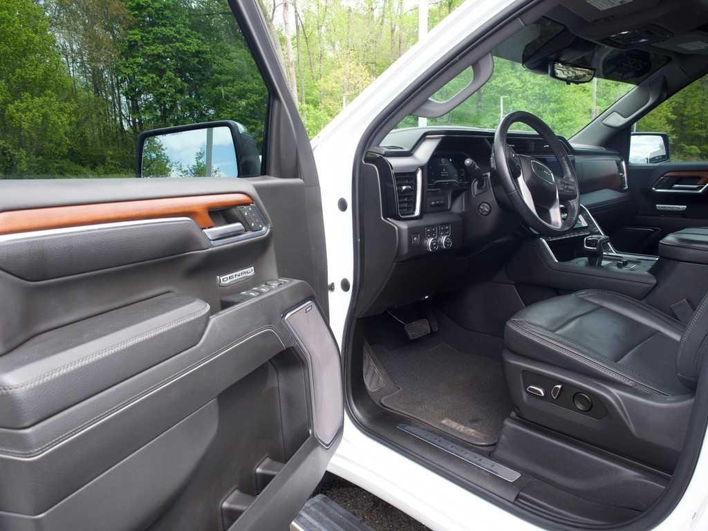 used 2023 GMC Sierra 1500 car, priced at $51,533