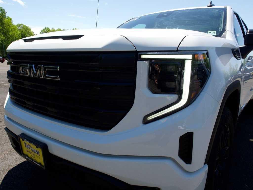 used 2023 GMC Sierra 1500 car, priced at $45,533