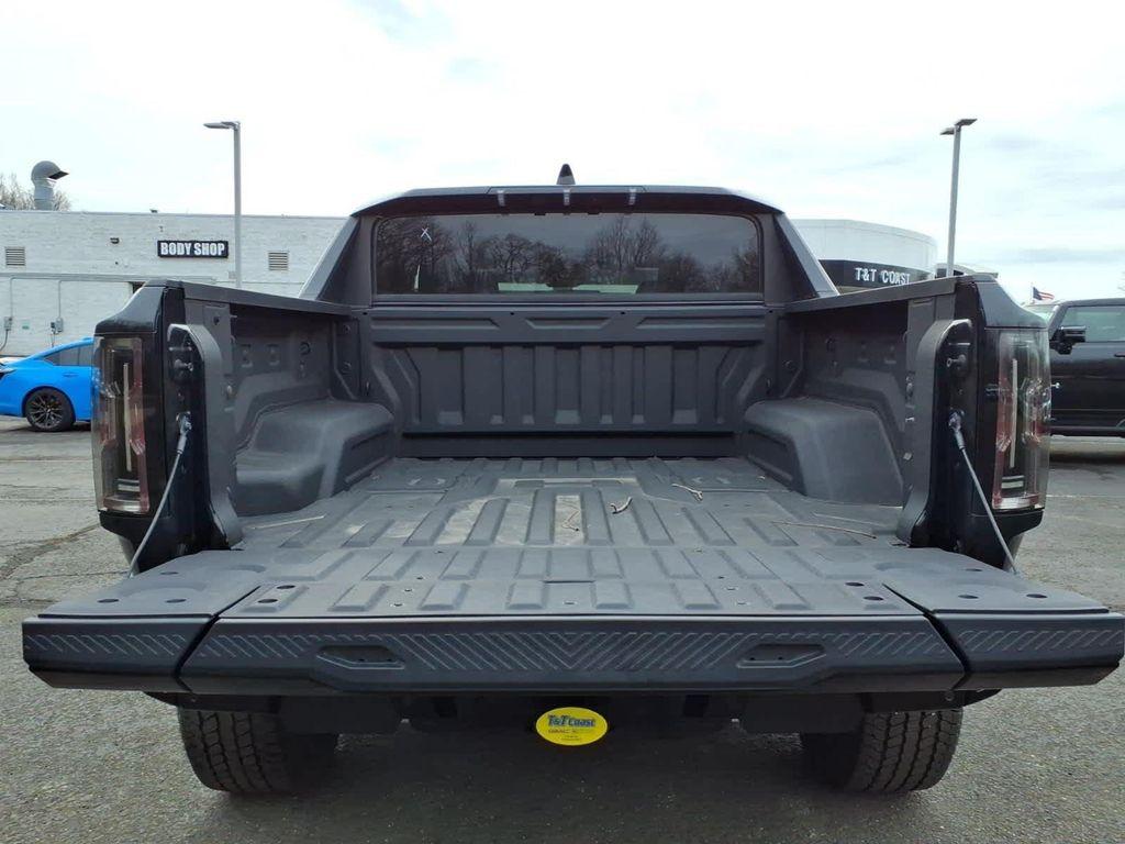 new 2025 GMC HUMMER EV Pickup car, priced at $100,938