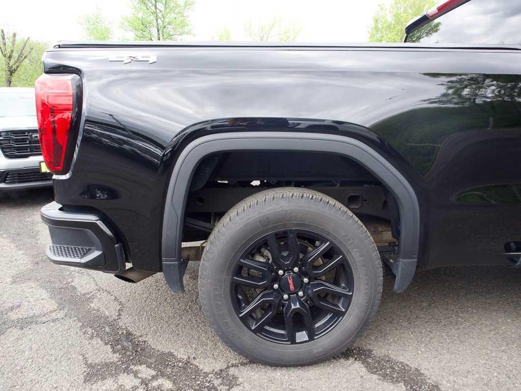 used 2024 GMC Sierra 1500 car, priced at $39,533