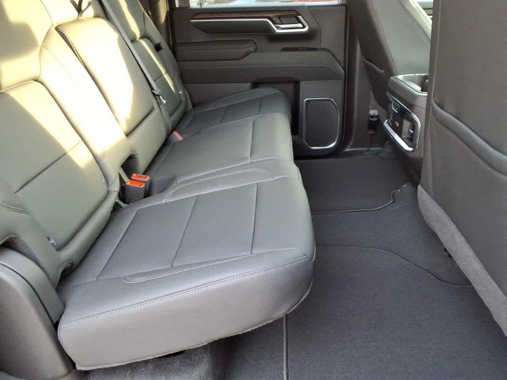 new 2026 GMC Sierra 2500 car, priced at $70,878