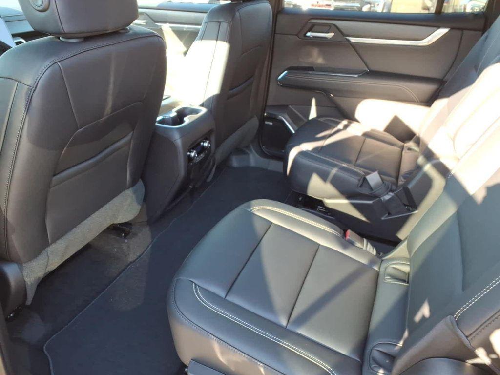 new 2026 GMC Acadia car, priced at $48,923