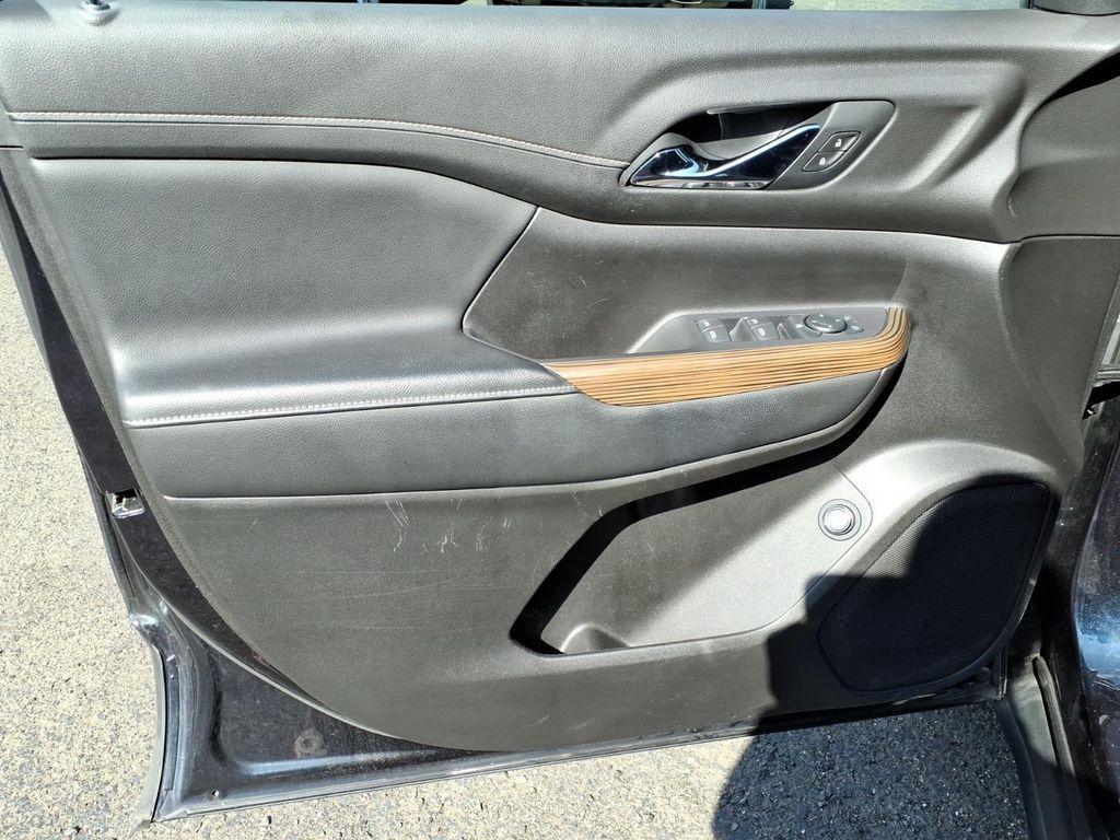 used 2021 GMC Acadia car, priced at $20,935