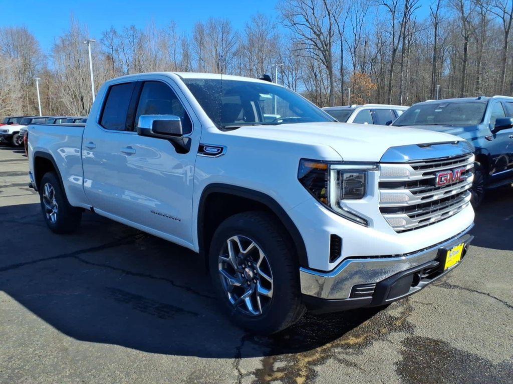 new 2026 GMC Sierra 1500 car, priced at $49,693