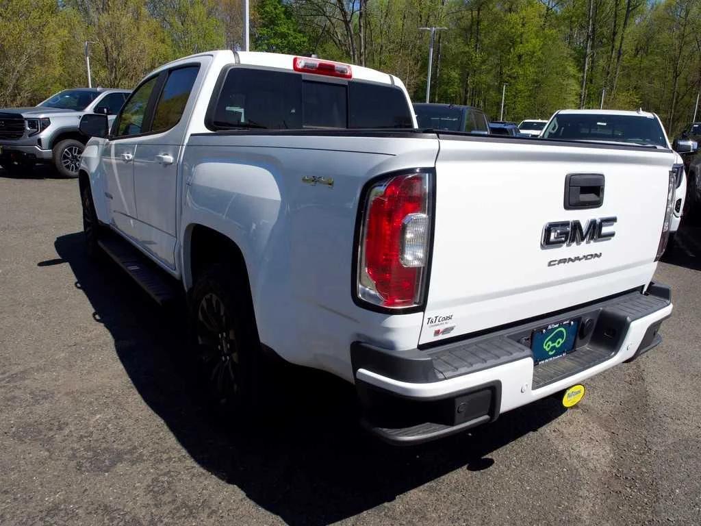 used 2021 GMC Canyon car, priced at $30,734