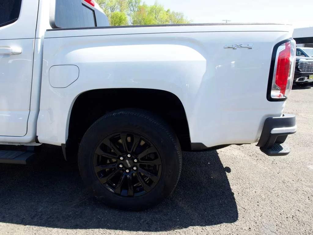 used 2021 GMC Canyon car, priced at $30,734