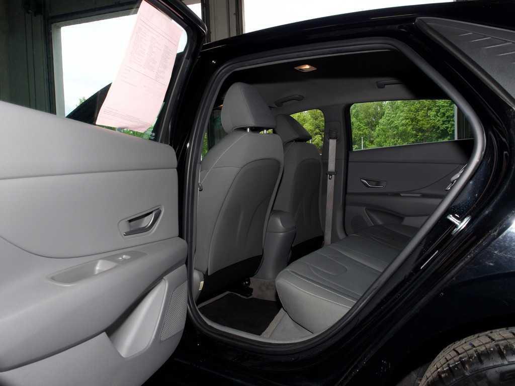 used 2023 Hyundai Elantra car, priced at $21,533