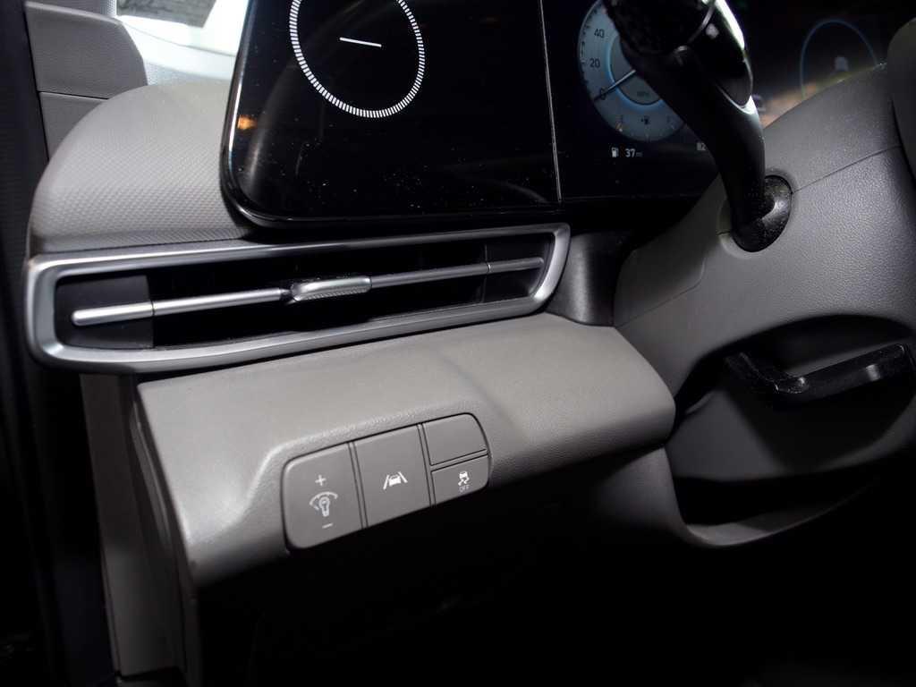 used 2023 Hyundai Elantra car, priced at $21,533