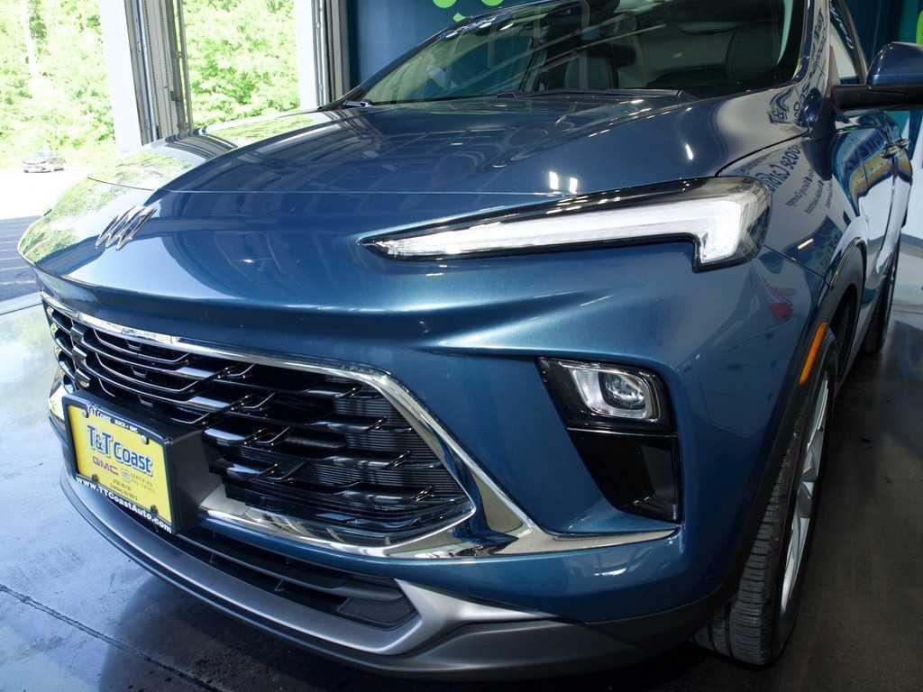 used 2024 Buick Encore GX car, priced at $23,533