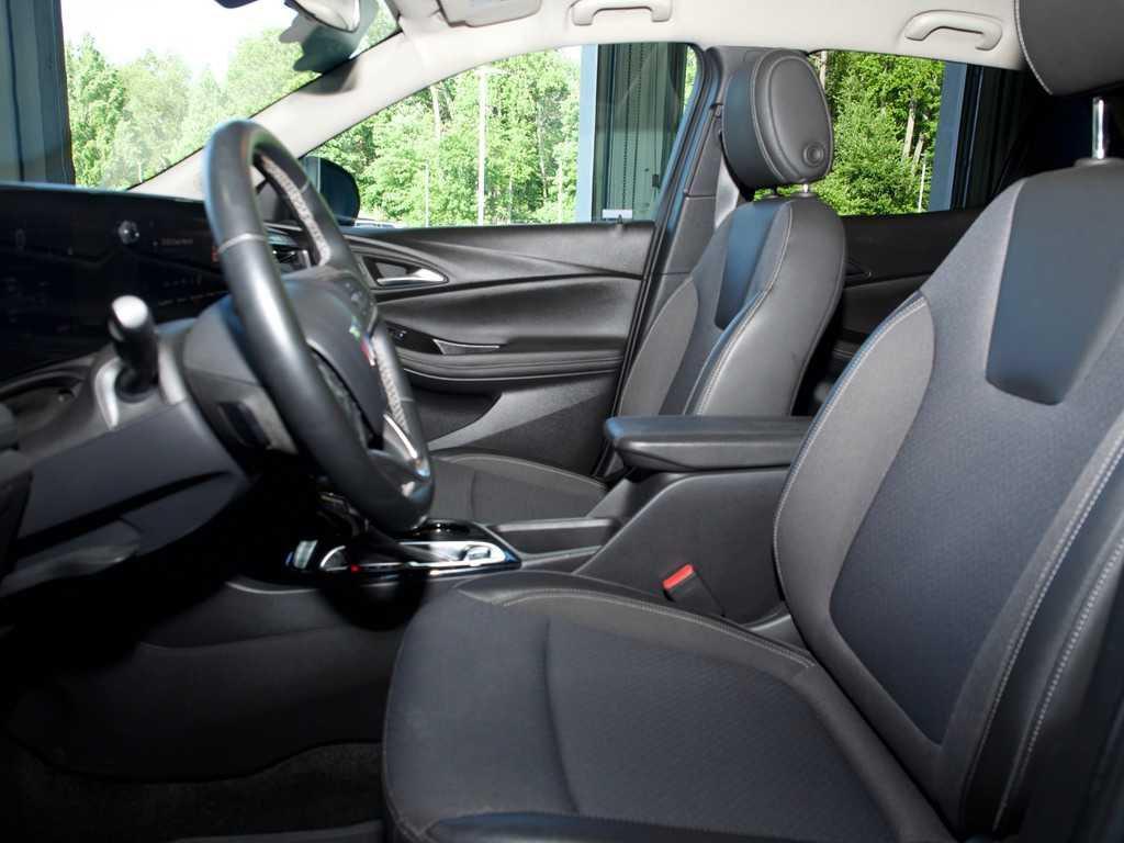 used 2024 Buick Encore GX car, priced at $23,533