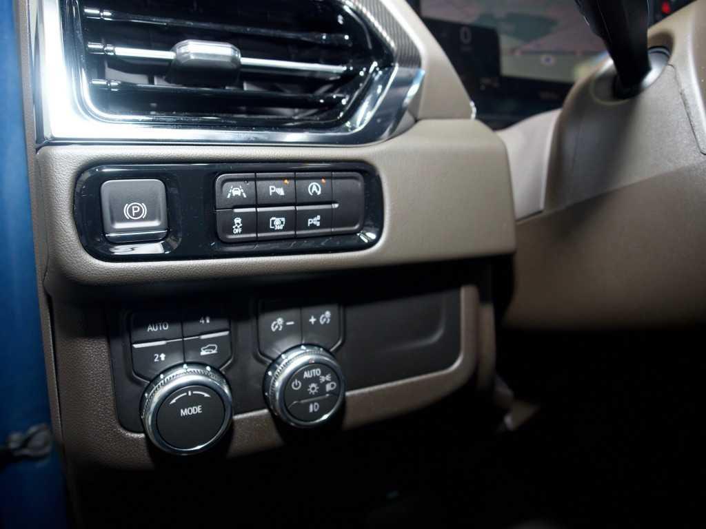 used 2026 GMC Yukon car, priced at $70,533