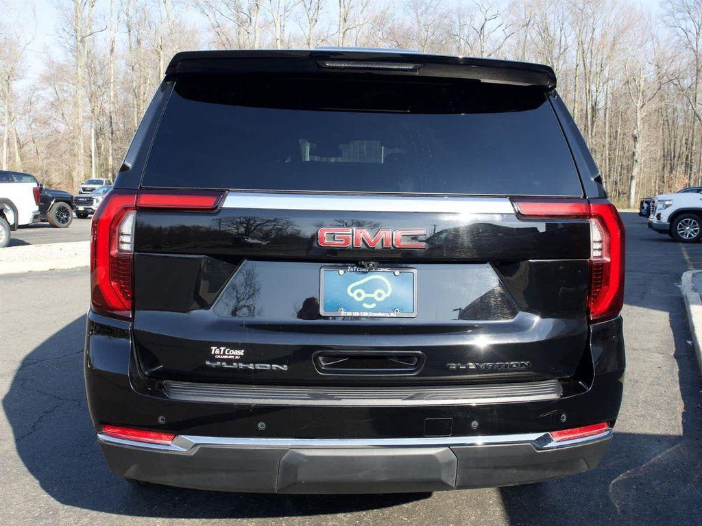 used 2025 GMC Yukon car, priced at $65,533