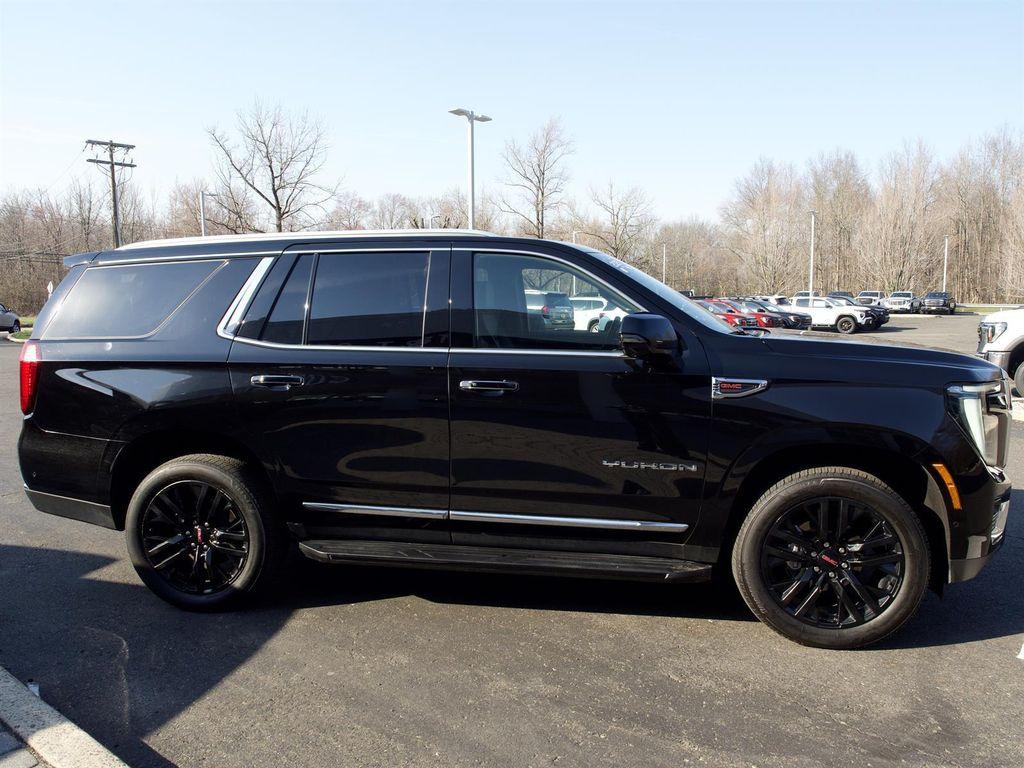 used 2025 GMC Yukon car, priced at $65,935