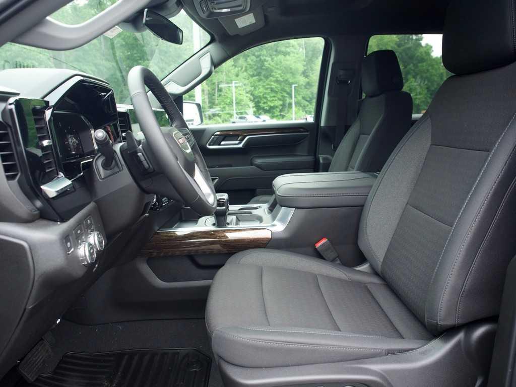 new 2026 GMC Sierra 1500 car, priced at $56,878