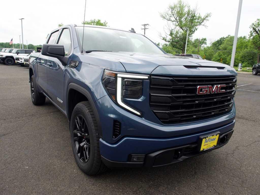 new 2026 GMC Sierra 1500 car, priced at $56,878