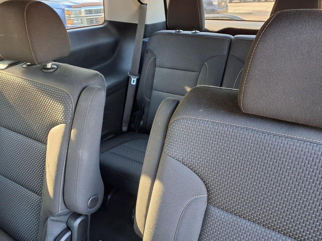 used 2023 GMC Acadia car, priced at $26,533