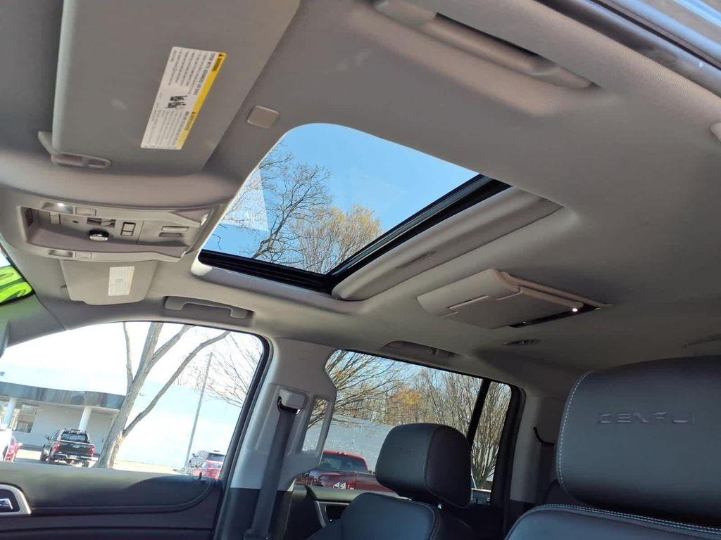 used 2020 GMC Yukon XL car, priced at $26,533