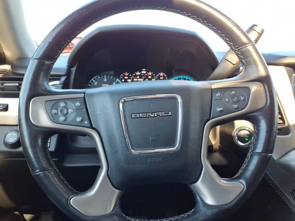 used 2020 GMC Yukon XL car, priced at $26,533