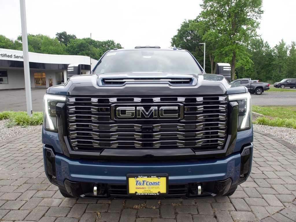 new 2026 GMC Sierra 2500 car, priced at $96,577