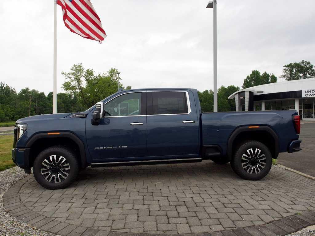 new 2026 GMC Sierra 2500 car, priced at $96,577