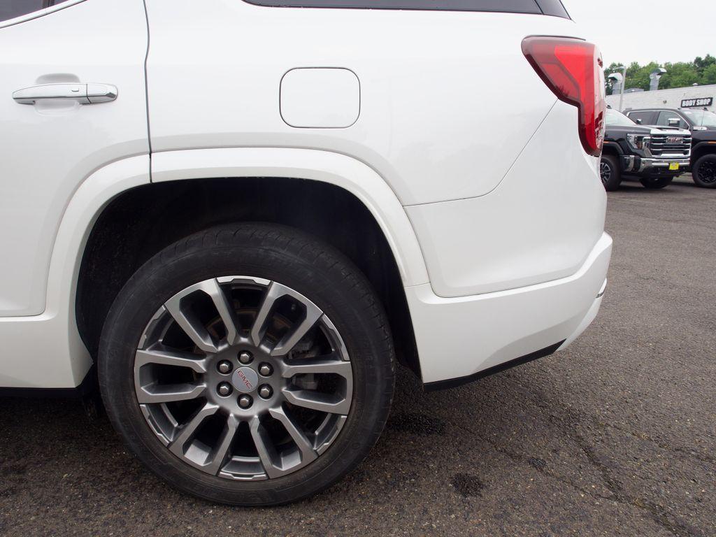 used 2023 GMC Acadia car, priced at $37,593