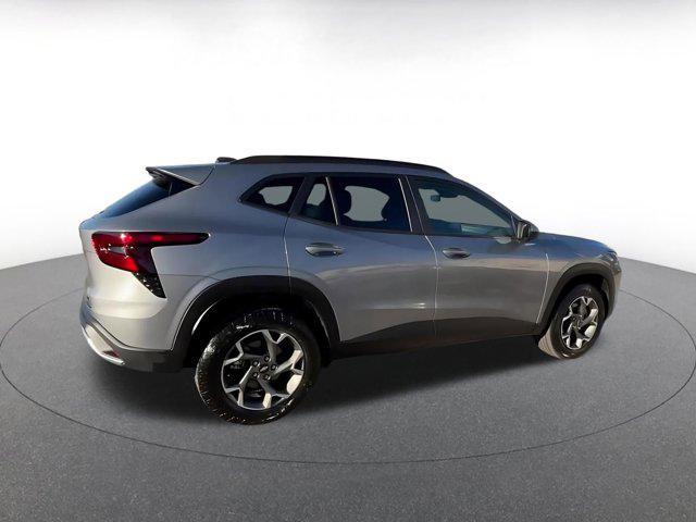used 2025 Chevrolet Trax car, priced at $18,640