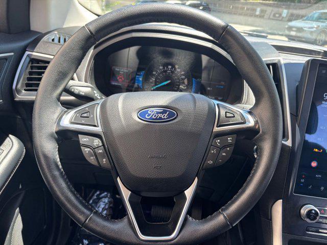 2024 Agate Black Metallic Ford Edge