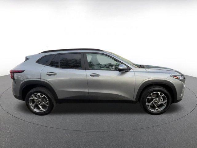 used 2025 Chevrolet Trax car, priced at $19,550