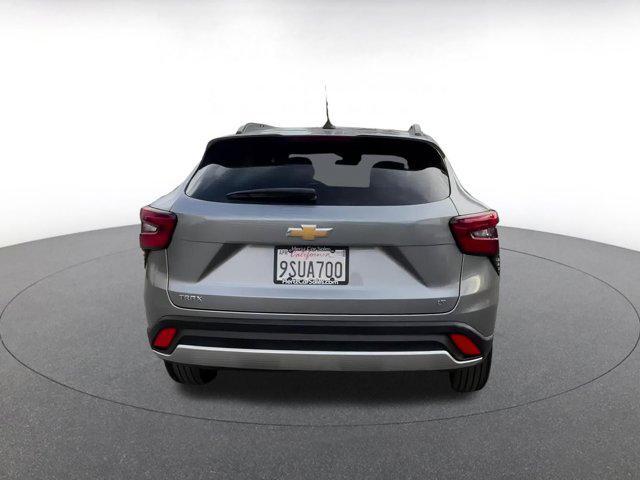 used 2025 Chevrolet Trax car, priced at $19,550