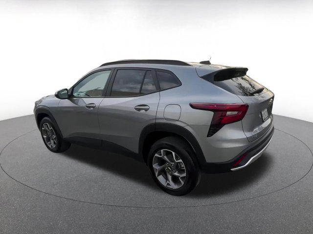 used 2025 Chevrolet Trax car, priced at $19,550