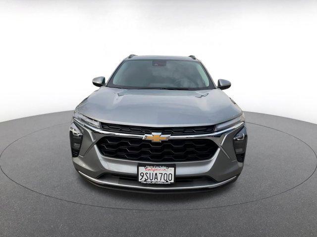 used 2025 Chevrolet Trax car, priced at $19,550