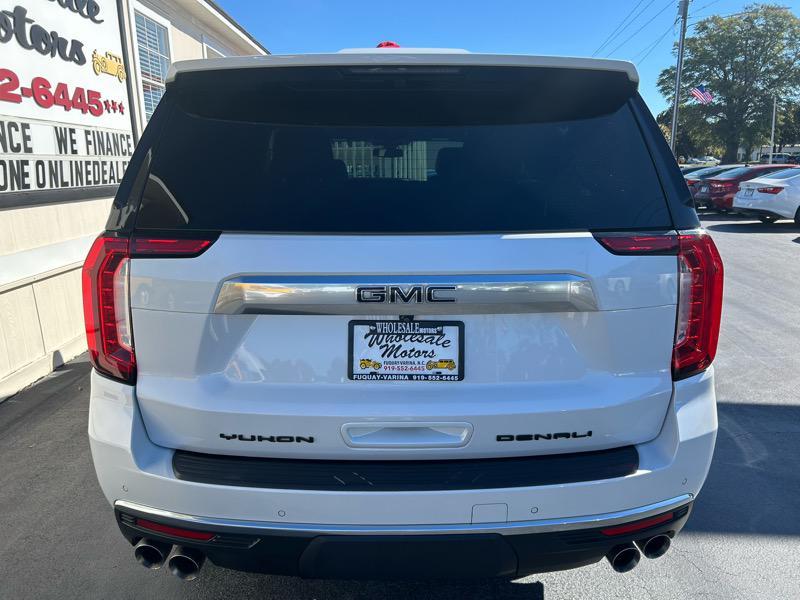 used 2022 GMC Yukon XL car, priced at $65,500