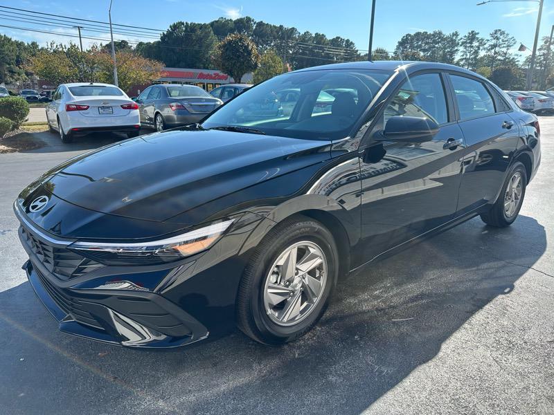 used 2025 Hyundai Elantra car, priced at $20,995