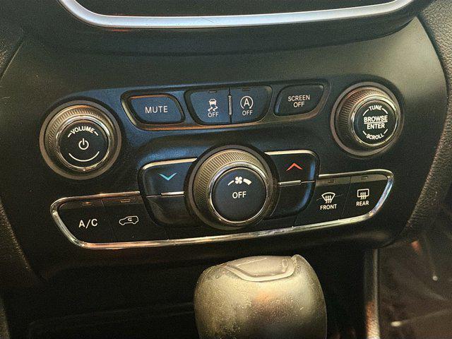 used 2020 Jeep Cherokee car, priced at $12,388