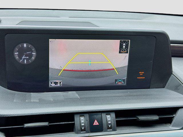 used 2019 Lexus ES 350 car, priced at $16,999