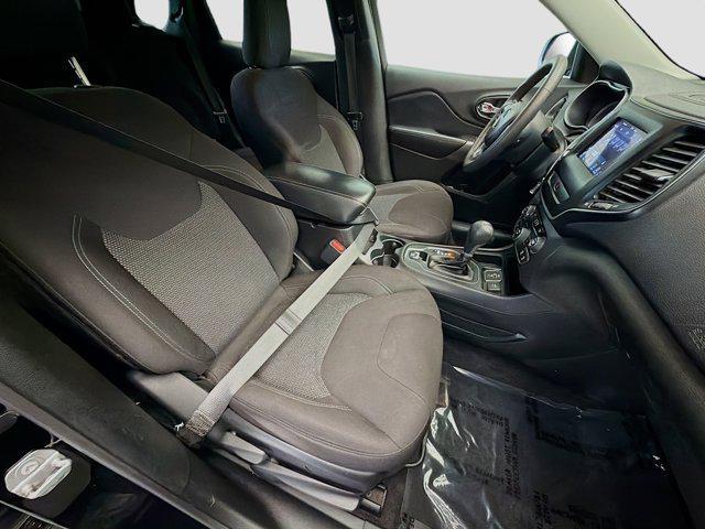 used 2019 Jeep Cherokee car, priced at $10,800