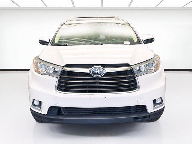 used 2015 Toyota Highlander car, priced at $12,488