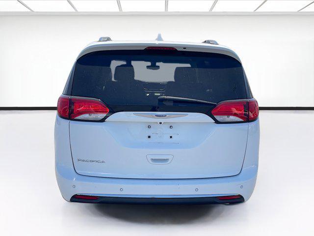 used 2018 Chrysler Pacifica car, priced at $11,500